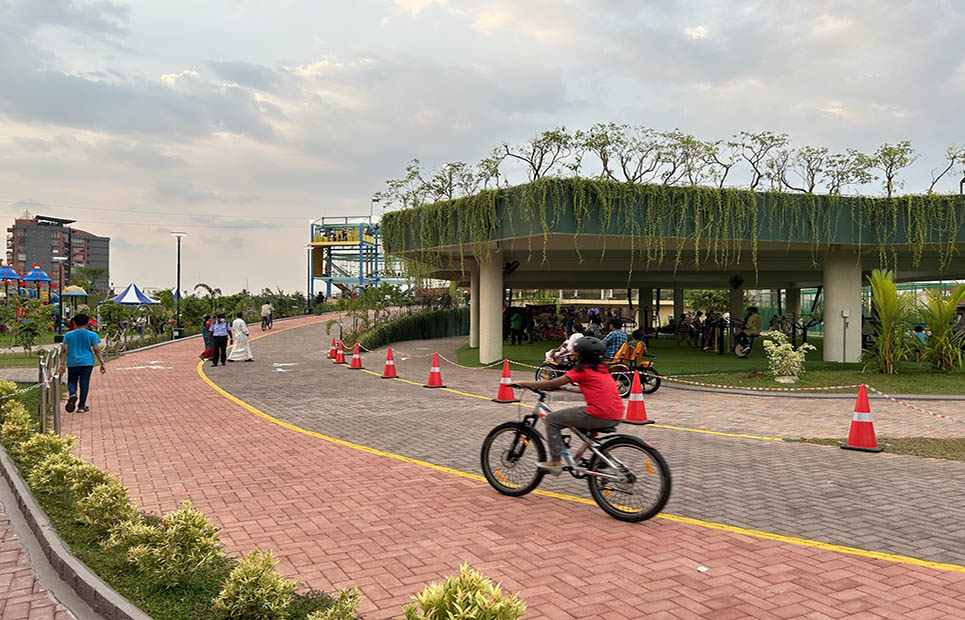 1 chittilapilly square kakkanad